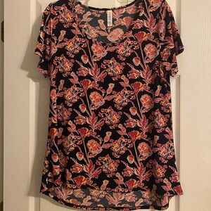 LuLaRoe Pink Relaxed Short Sleeve T-Shirt